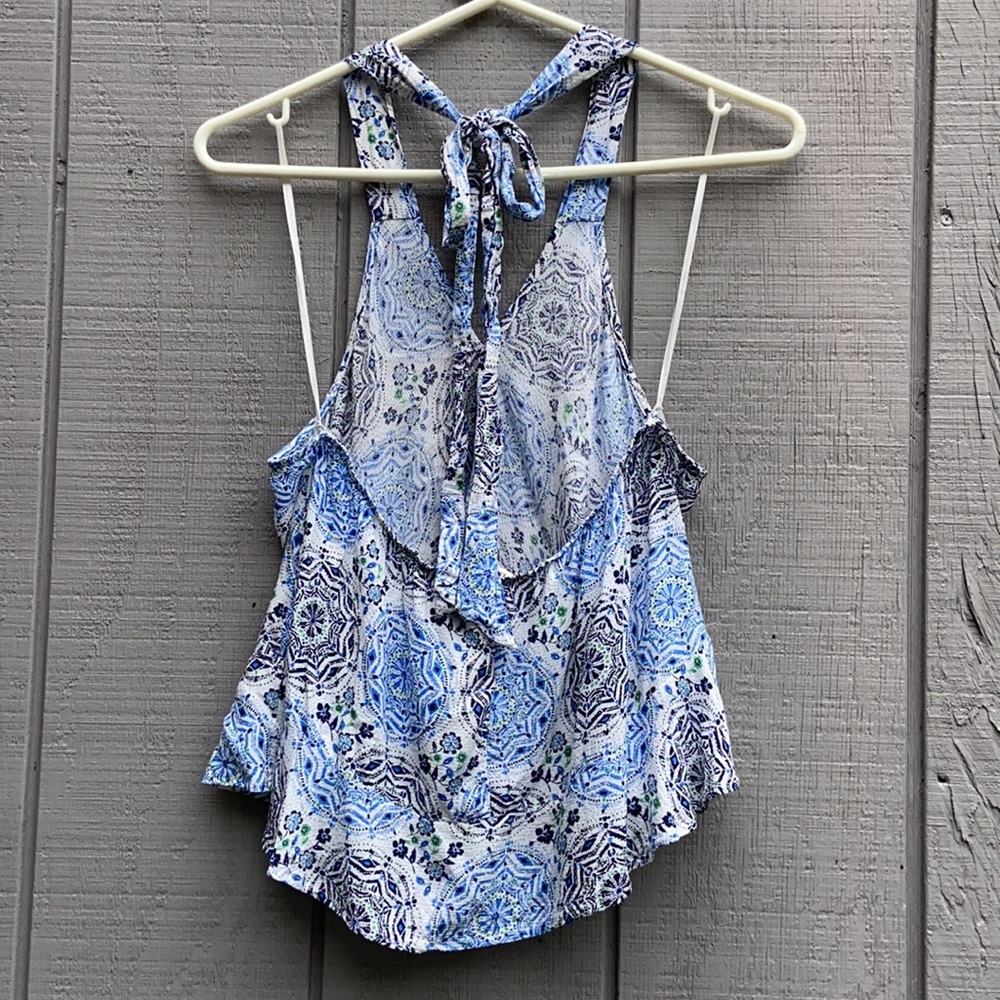 En Creme size large halter top with geometric floral mandala print EUC - Picture 4 of 5